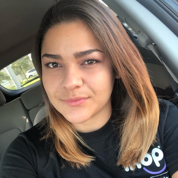 Meet your Posher, Juana - Picture 1 of 1